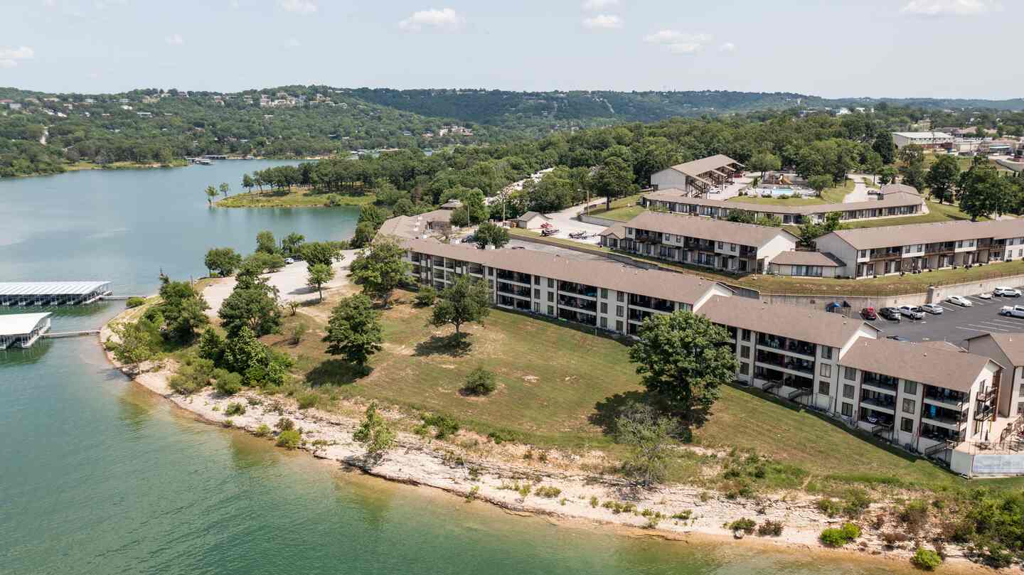 Table Rock Lake shoreline near Kimberling City marinas